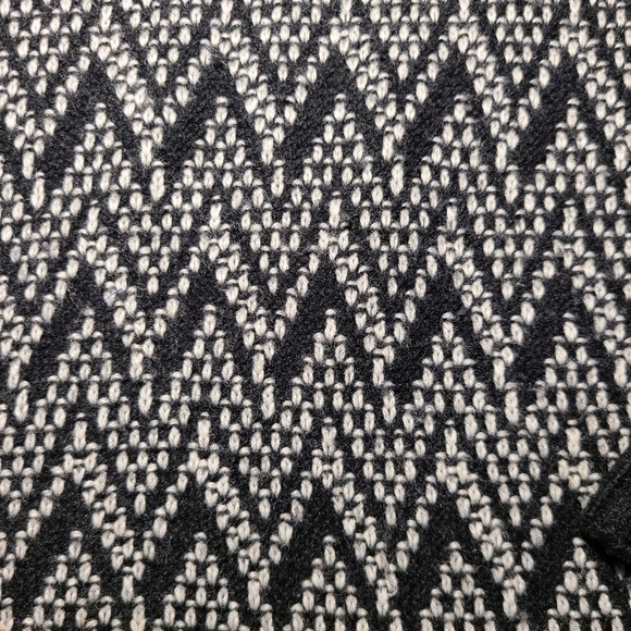 Ellen Tracy Sweater Chevron Knit Long Sleeve Turtleneck Wool Black White, Medium - Picture 5 of 9